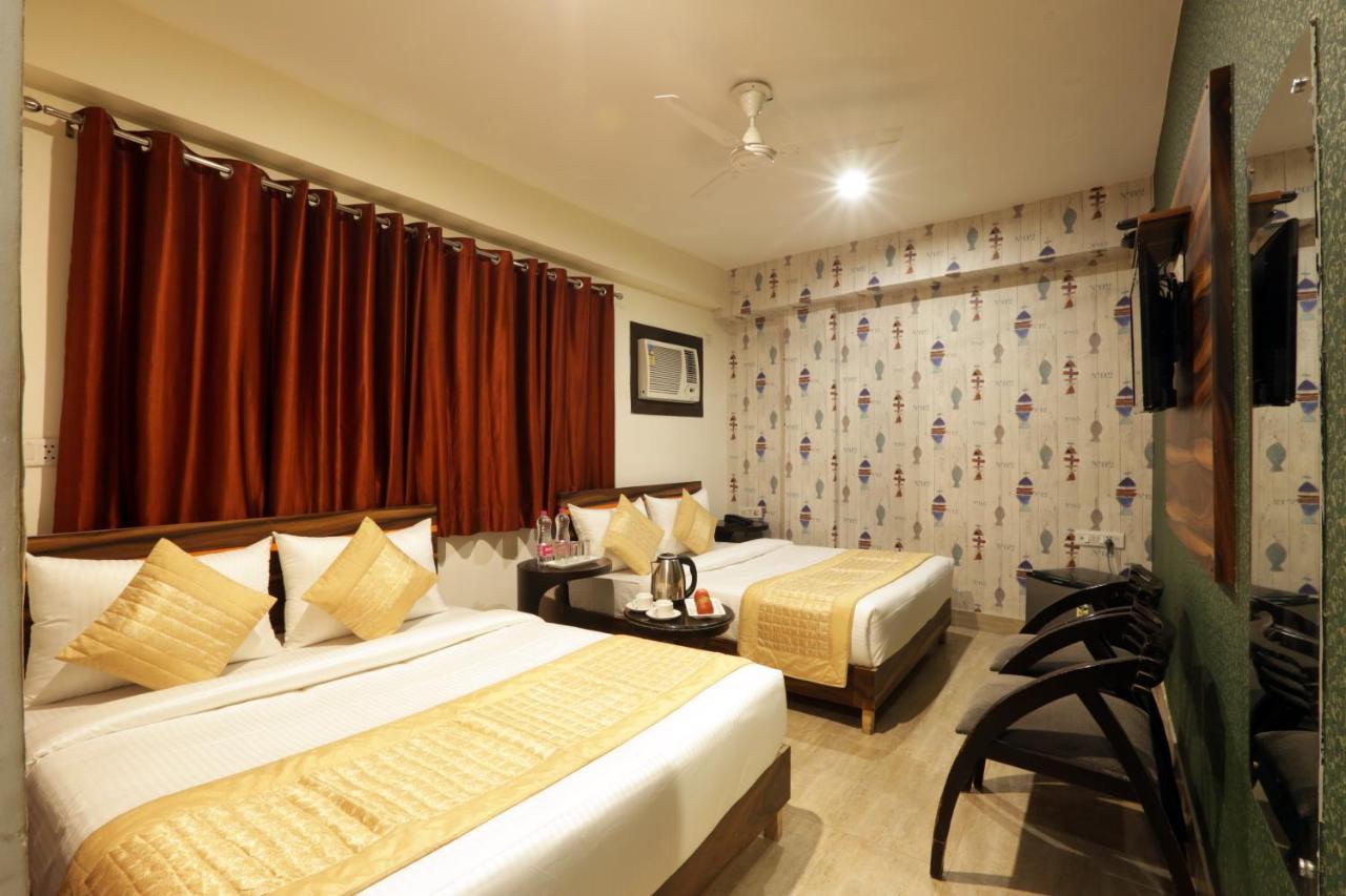 Hotel Classic Plaza At Delhi Airport Neu-Delhi Exterior foto