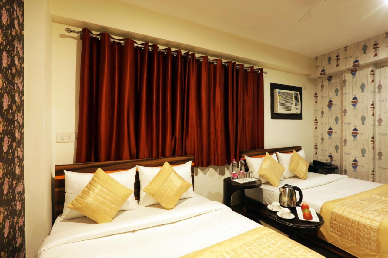 Hotel Classic Plaza At Delhi Airport Neu-Delhi Exterior foto