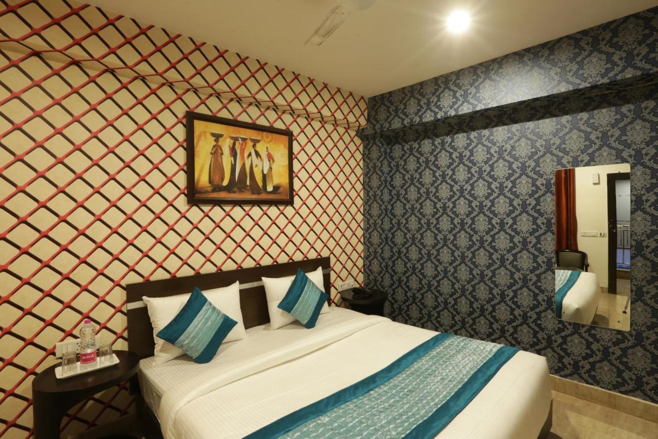 Hotel Classic Plaza At Delhi Airport Neu-Delhi Exterior foto